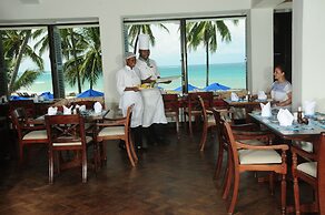 Jacaranda Indian Ocean Beach Resort