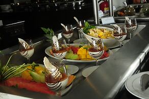 Jacaranda Indian Ocean Beach Resort