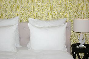 The Suite Hotel Garden