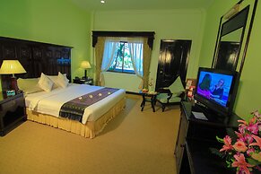 Ree Mohasambath Hotel & Resort  I