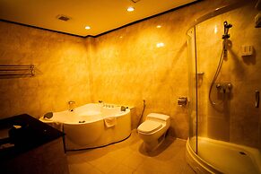 Ree Mohasambath Hotel & Resort  I