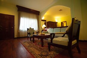 Ree Mohasambath Hotel & Resort  I