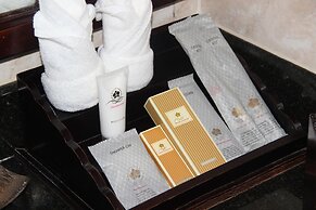 Ree Mohasambath Hotel & Resort  I