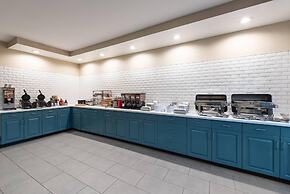 Country Inn & Suites by Radisson, Findlay, OH