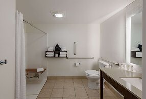 Country Inn & Suites by Radisson, Findlay, OH