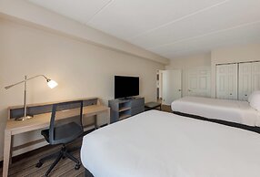Country Inn & Suites by Radisson, Findlay, OH