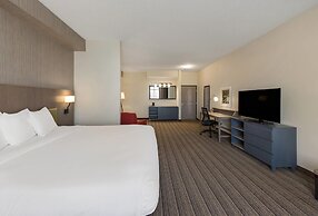 Country Inn & Suites by Radisson, Findlay, OH