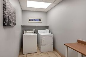 Country Inn & Suites by Radisson, Findlay, OH