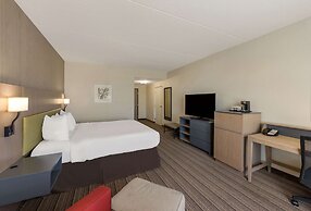 Country Inn & Suites by Radisson, Findlay, OH