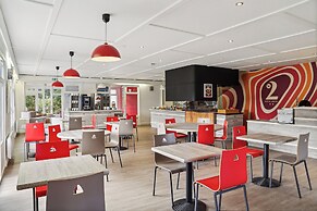 Le 2 by HOTEL AKENA LA FERTE BERNARD