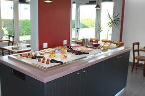 Brit Hotel Mayenne