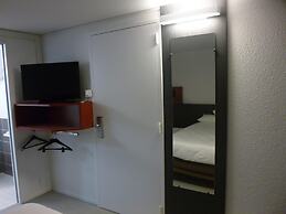Brit Hotel Mayenne