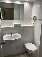 Kyriad Martigues Sud