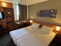 Kyriad Martigues Sud