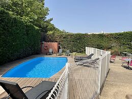 Kyriad Martigues Sud