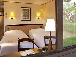 Kyriad Niort Est - La Crèche