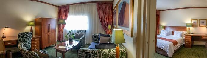 Peermont Metcourt Inn at The Grand Palm Resort