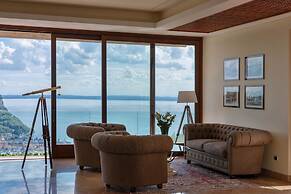 Madrigale Panoramic Lifestyle & Soulful Hotel