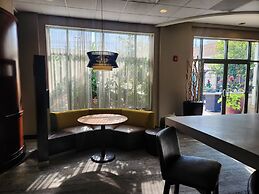 Courtyard Silver Spring Downtown