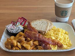 Courtyard Silver Spring Downtown