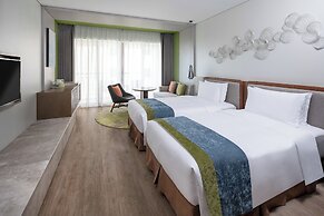 Holiday Inn Resort Sanya Bay by IHG