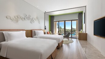 Holiday Inn Resort Sanya Bay by IHG