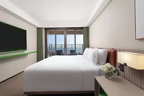 Holiday Inn Resort Sanya Bay by IHG