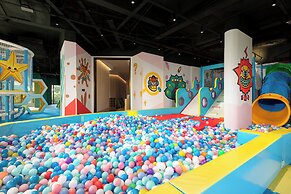 Holiday Inn Resort Sanya Bay by IHG