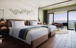 Holiday Inn Resort Sanya Bay by IHG