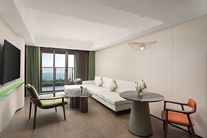 Holiday Inn Resort Sanya Bay by IHG