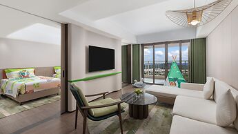 Holiday Inn Resort Sanya Bay by IHG