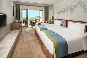 Holiday Inn Resort Sanya Bay by IHG