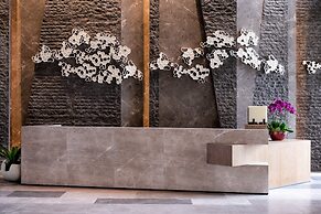 Holiday Inn Resort Sanya Bay by IHG