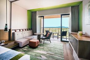 Holiday Inn Resort Sanya Bay by IHG