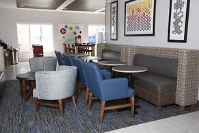 Holiday Inn Express Toledo West - Napoleon by IHG