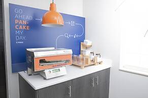 Holiday Inn Express Toledo West - Napoleon by IHG