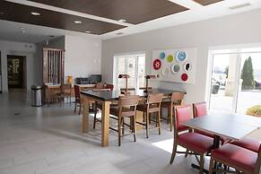 Holiday Inn Express Toledo West - Napoleon by IHG