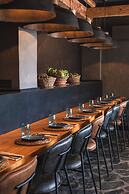 Ona Las Lomas Manga Club