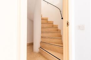 Ona Las Lomas Manga Club