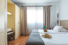 Ona Las Lomas Manga Club