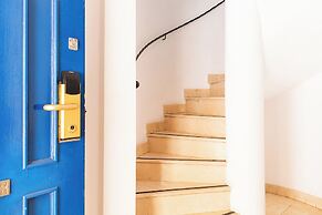 Ona Las Lomas Manga Club