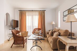 Ona Las Lomas Manga Club