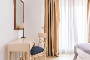 Ona Las Lomas Manga Club