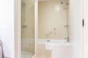 Ona Las Lomas Manga Club