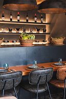 Ona Las Lomas Manga Club