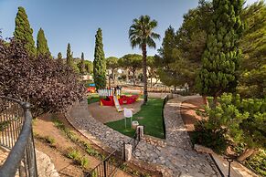 Ona Las Lomas Manga Club