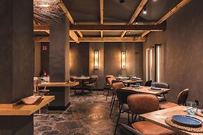 Ona Las Lomas Manga Club