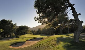 Ona Las Lomas Manga Club