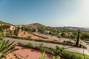 Ona Las Lomas Manga Club