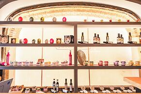 Ona Las Lomas Manga Club